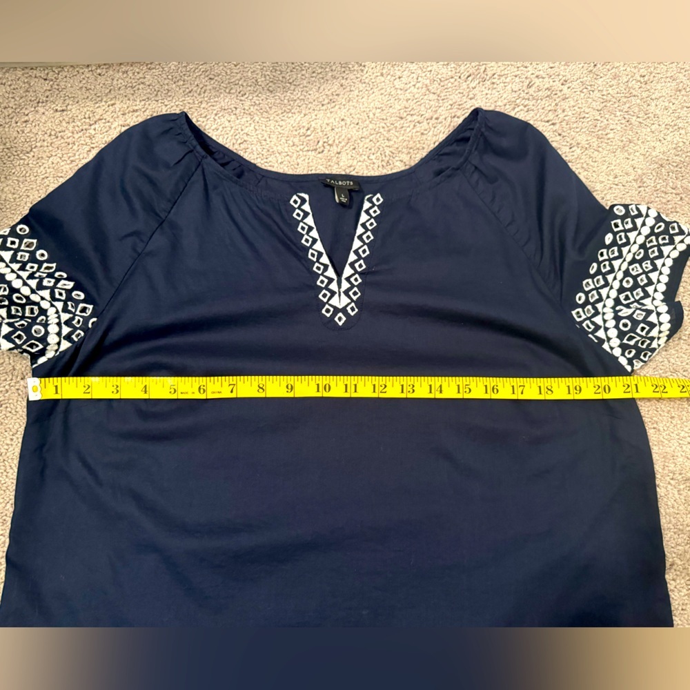 Talbots Embroidered Trim Top - Picture 6 of 7